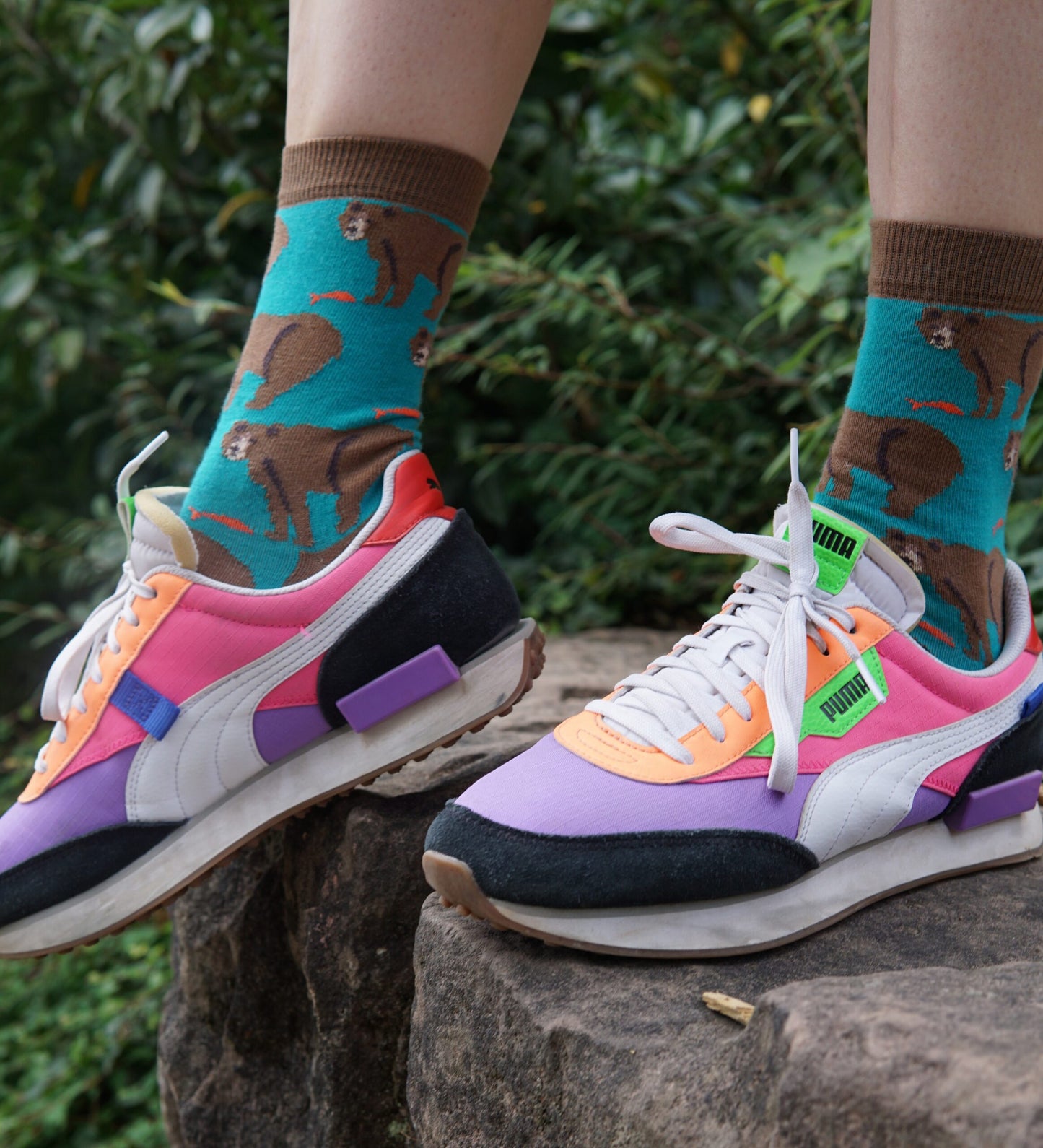 Bear with Salmon Sock by Fräulein Prusselise