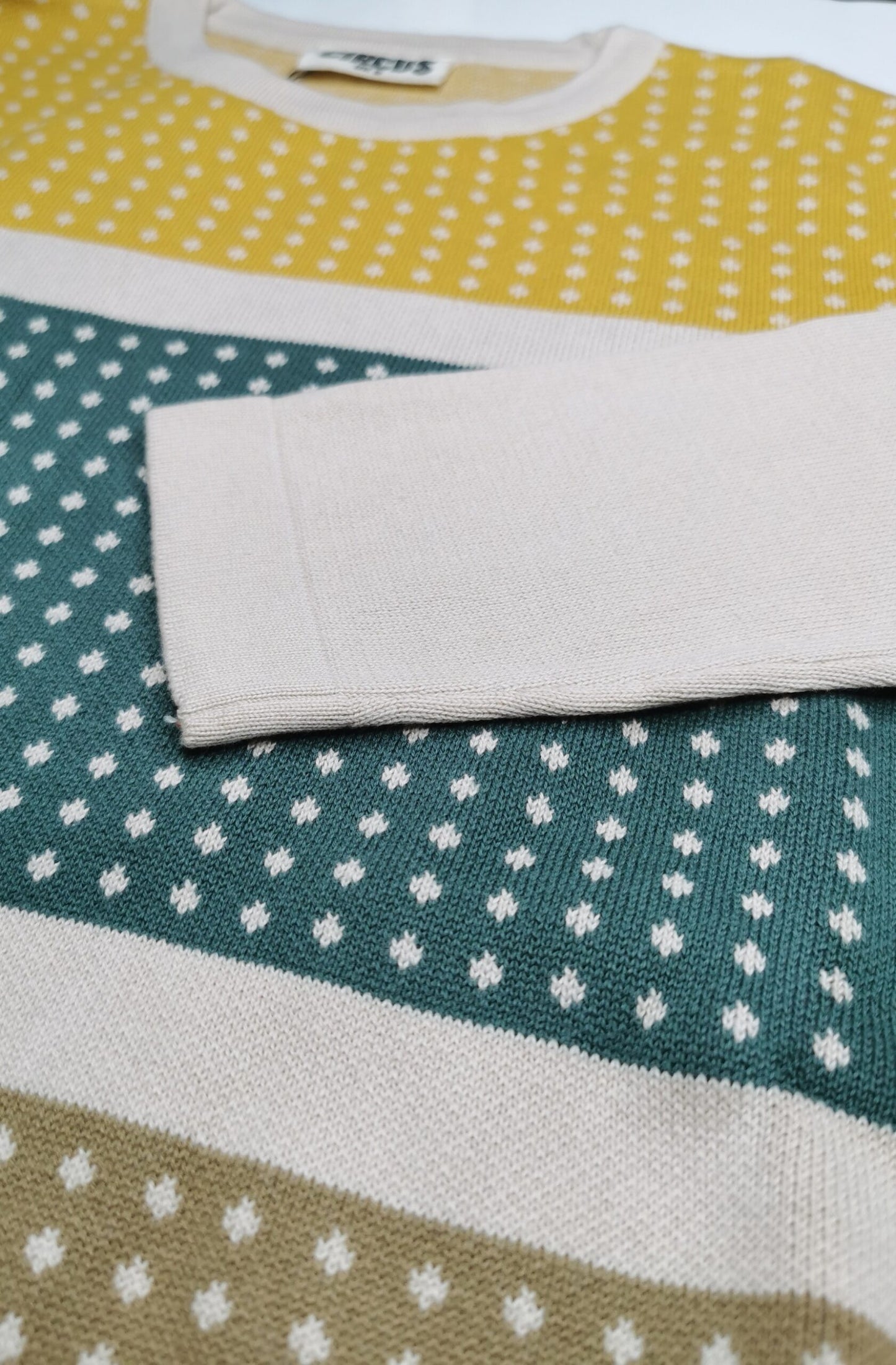 Knitted sweater Stars and Stripes Tapioca from Circus