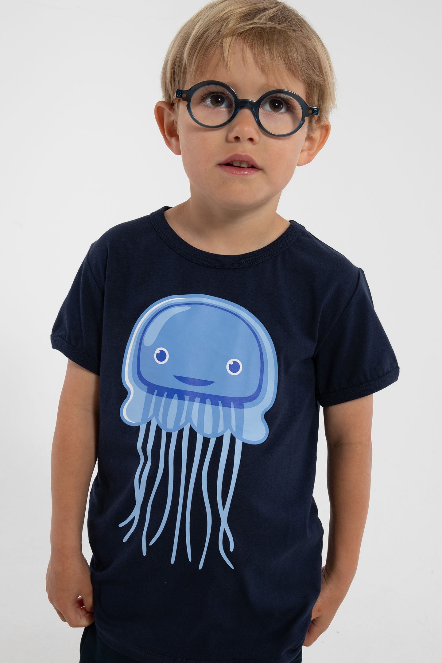 T-Shirt Qualle Dunkelblau von Danefae/Dyr