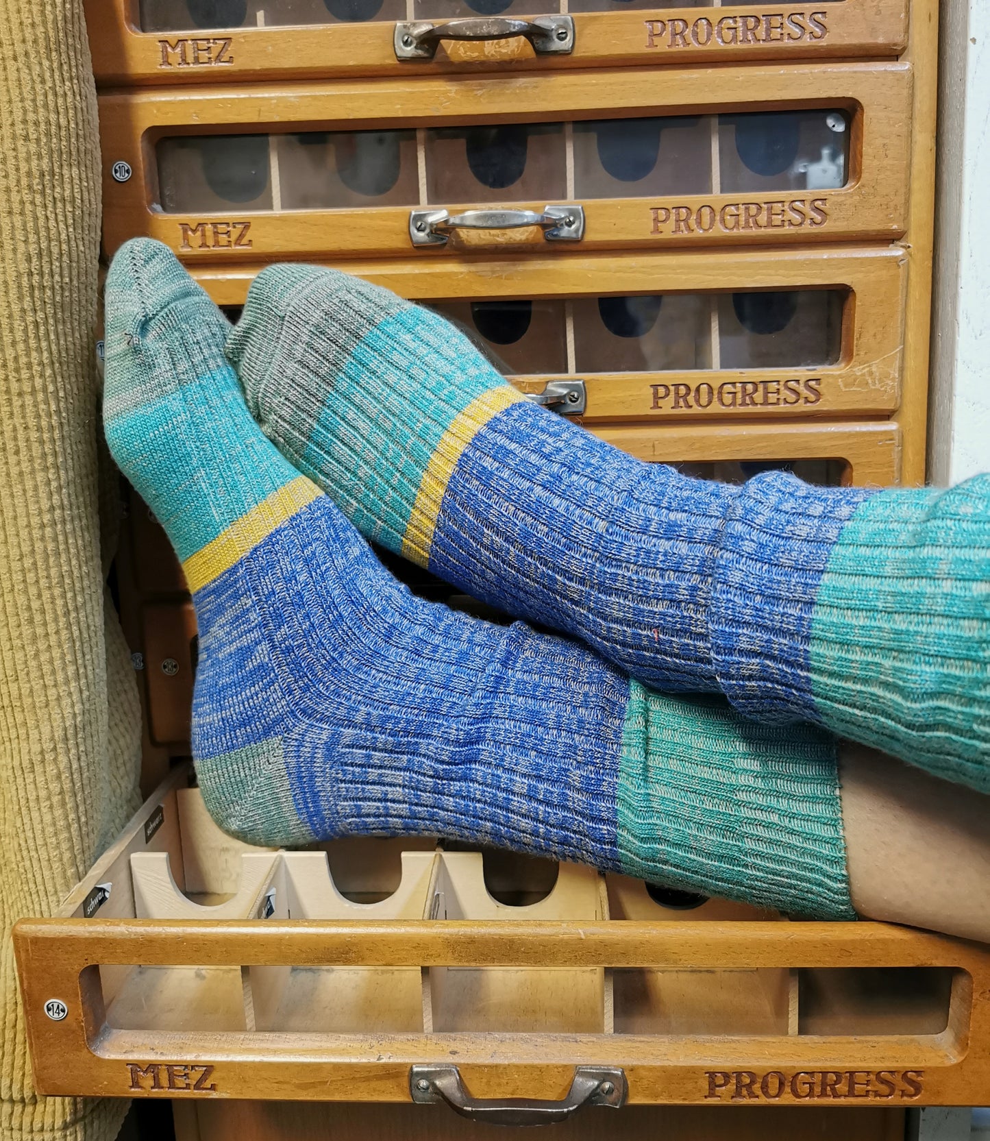 Wollfgang Beige-Lilac-Red-Yellow by Fräulein Prusselise