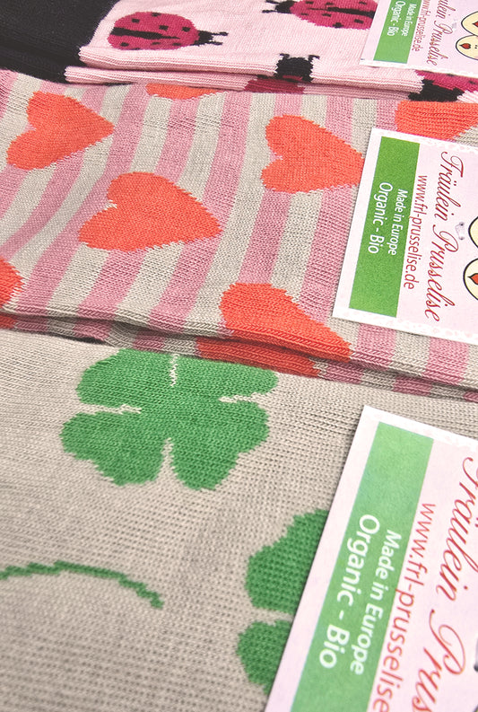 3er Spezial "Mama ist die Beste" Socken mit Herzen und Glücksbringern von Fräulein Prusselise