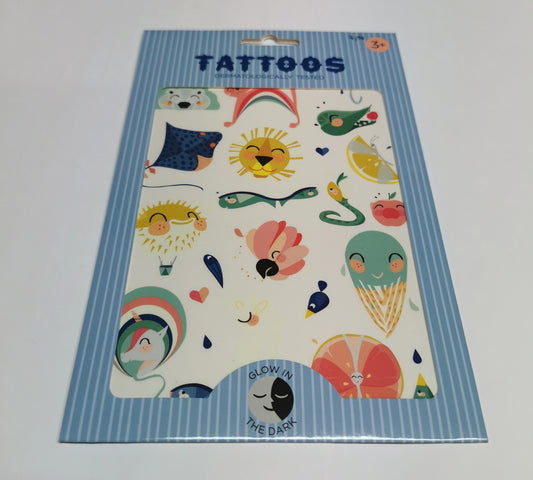Niedliche Klebetattoos für Kinder mit verschiedenen Tieren in Retrooptik. Bunt und ein echter Hingucker, nicht nur bei Tag sondern auch leuchtend bei Nacht.