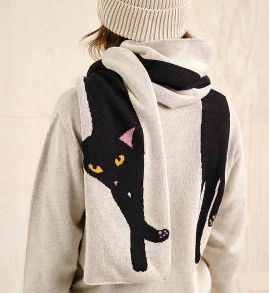 Schal mit langer Katze in schwarz, die sich über den ganzen Schal streckt-weiss grundig.