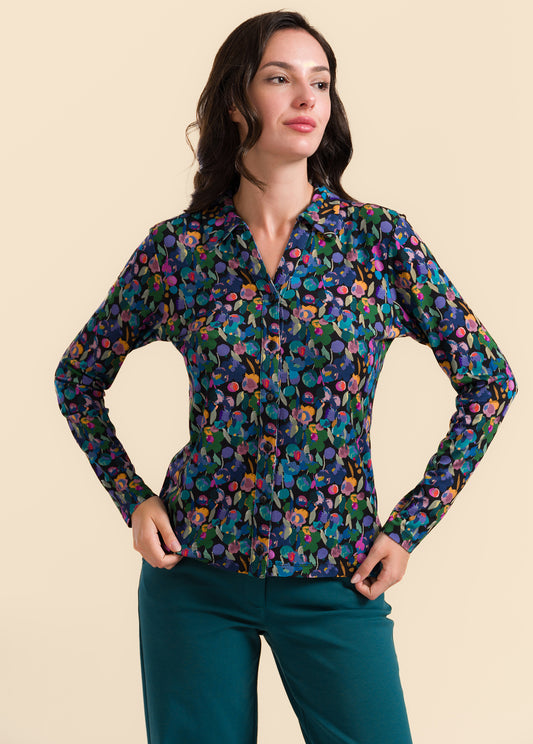 Weiche Ecovero Bluse mit natürlichem Glanz und tollem, tupfigem Blumenmuster.