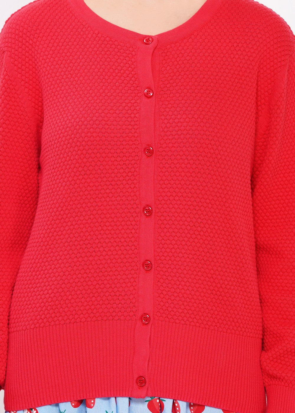 Zeitloser rundhals Cardigan für Damen mit Knöpfen in strahlendem rot.