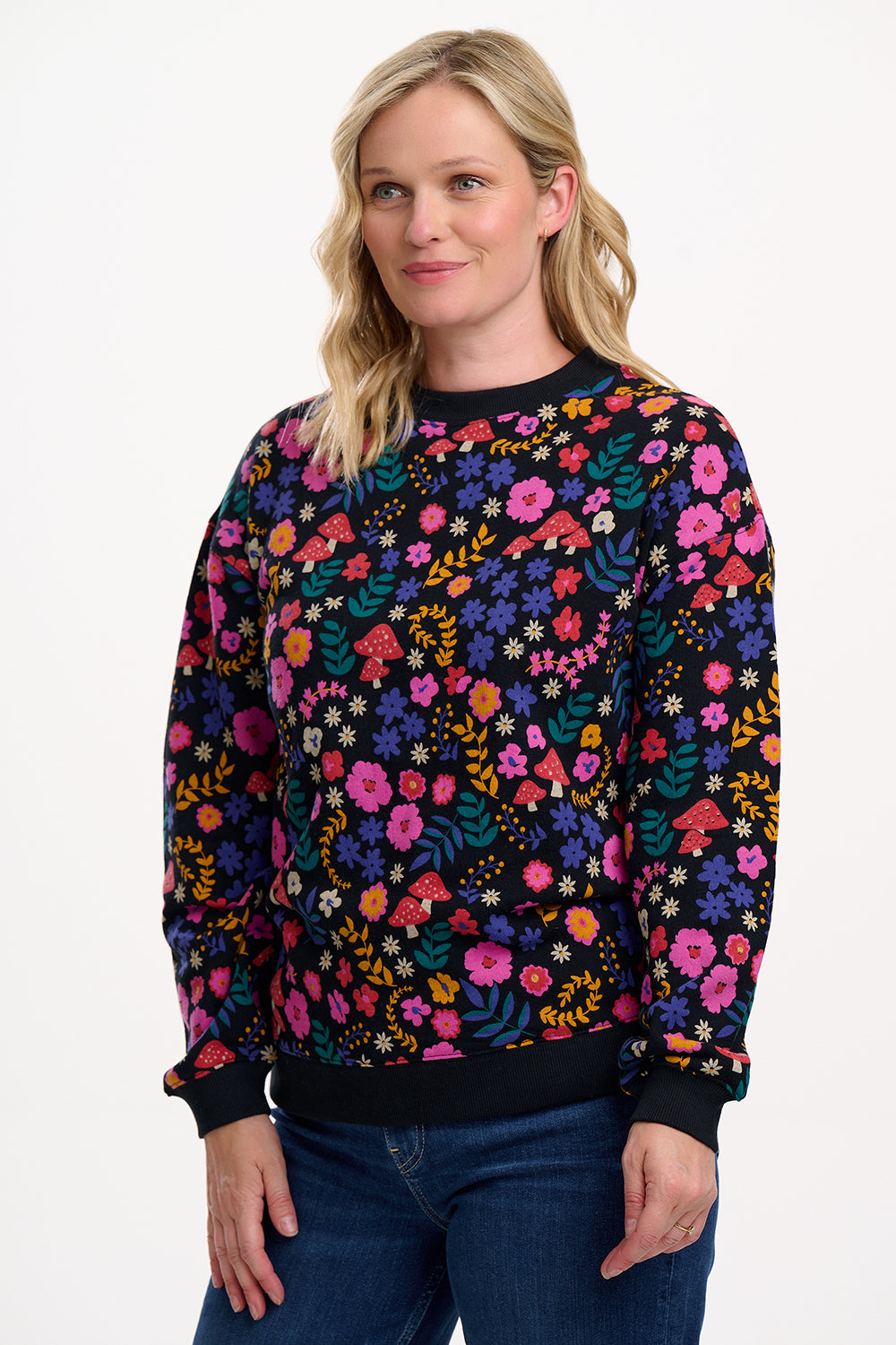 Noah Sweatshirt Floraler Glückspilz von Sugarhill
