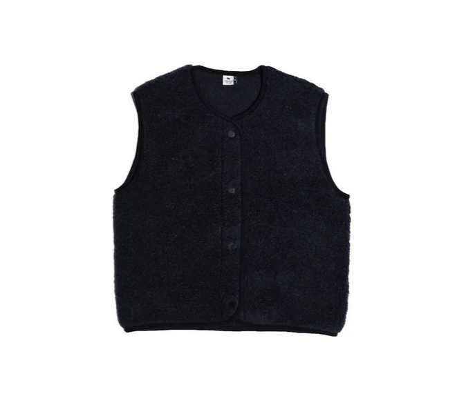 Teddyfleece Weste in der Farbe Deepblack mit Druckknöpfen