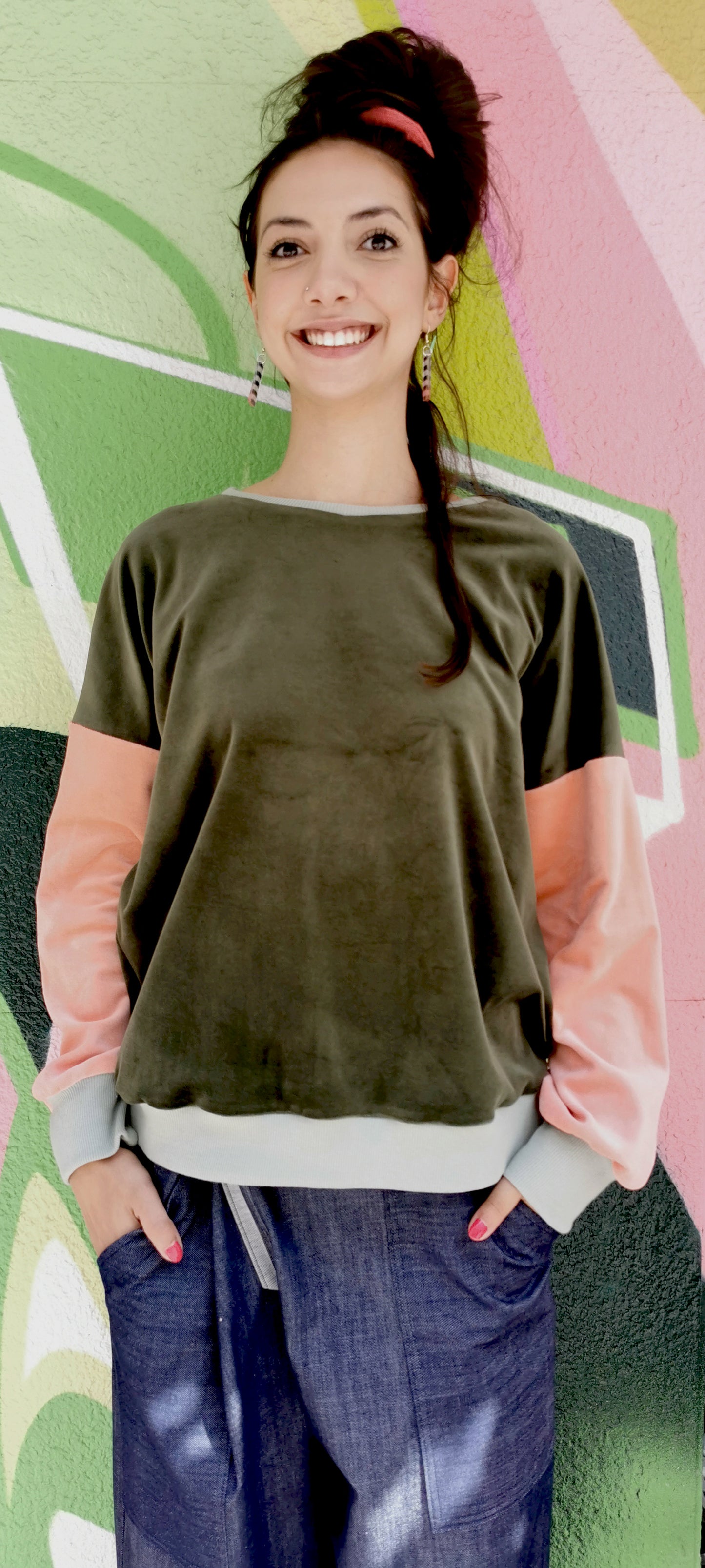 Nicky Sweater Colourblock in den Farben oliv/koralle von Fräulein Prusselise