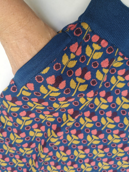 Weicher Rock in Garden Muster in den Farben blau und rosa von About Betty