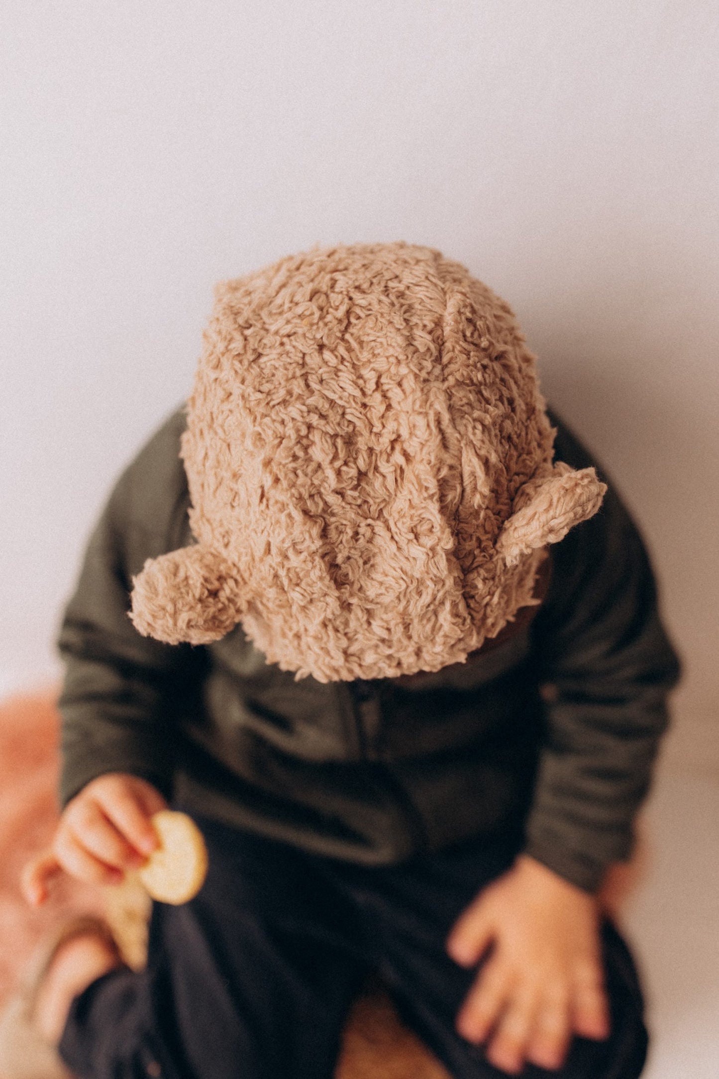 Balaclava Mütze aus Teddy Plüsch mit weichem Merino Innenstoff von Wooly Organic