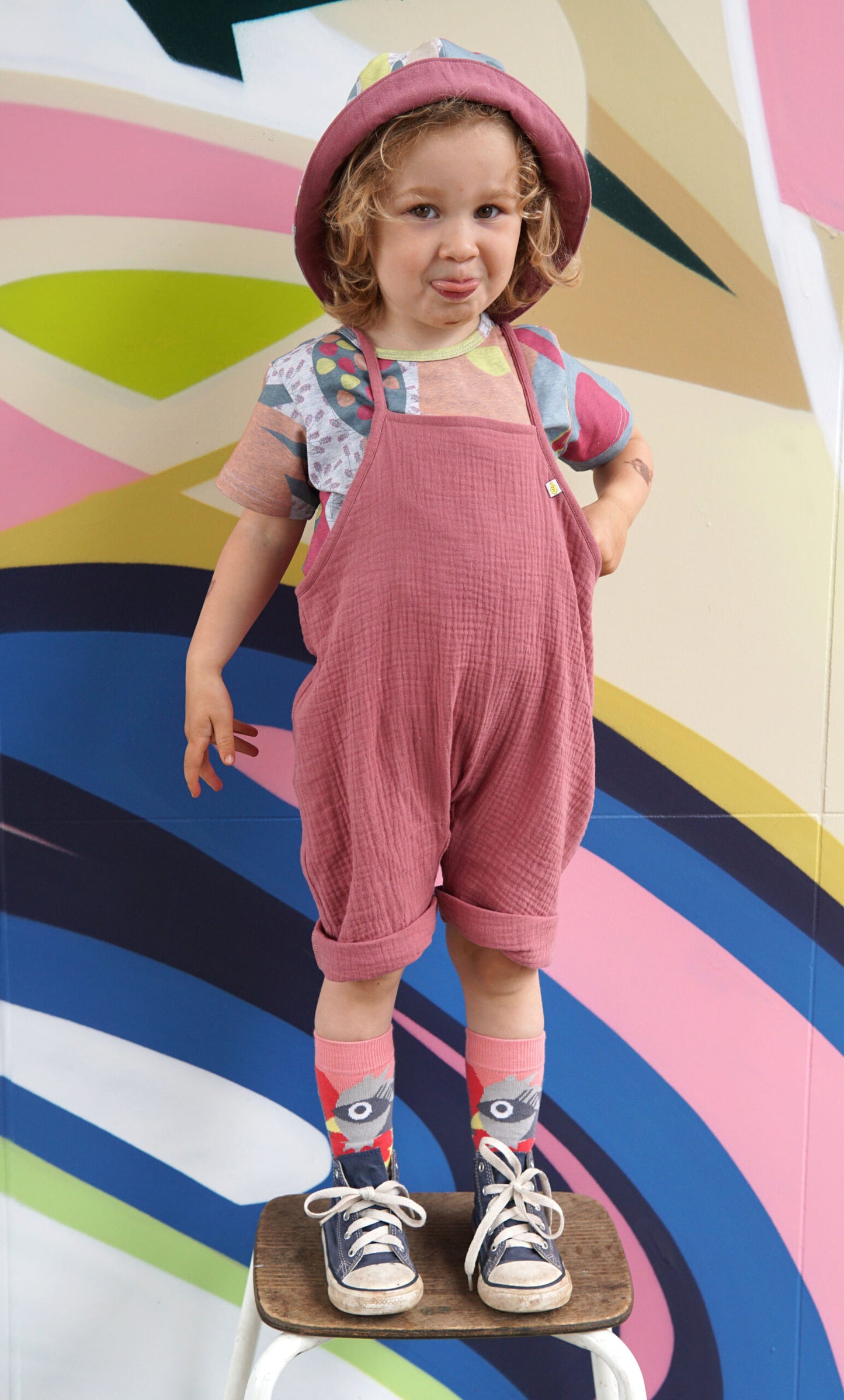 Dungarees made of muslin with tie straps in old rose by Fäulein Prusselise