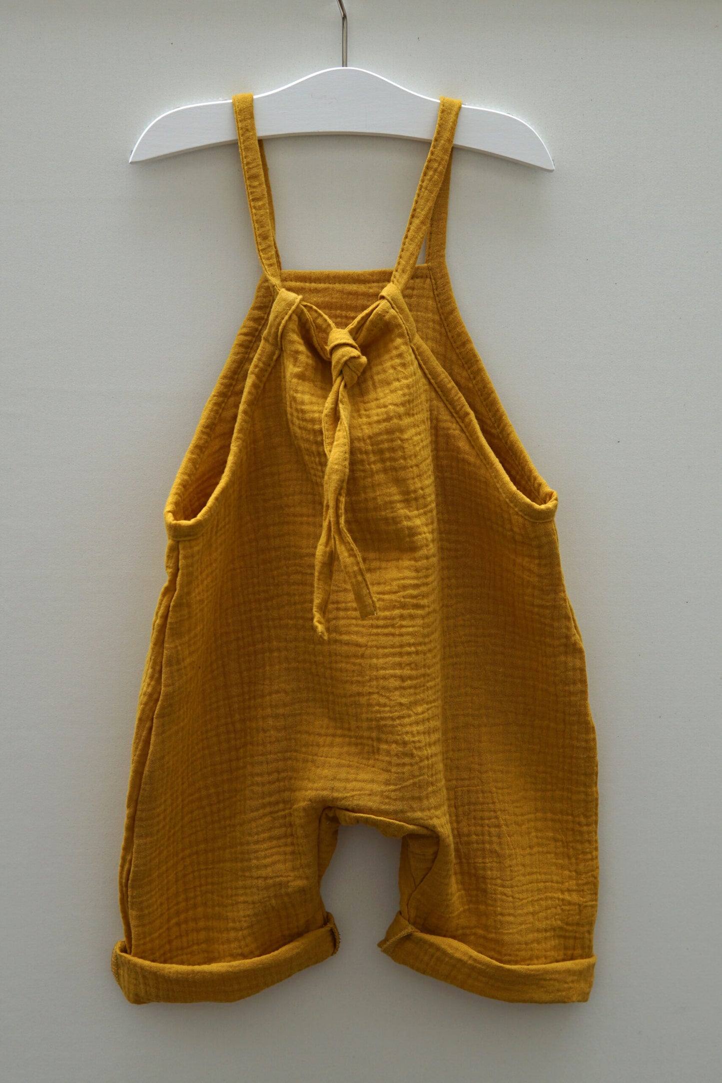 Dungarees made of muslin with tie straps yellow by Fäulein Prusselise