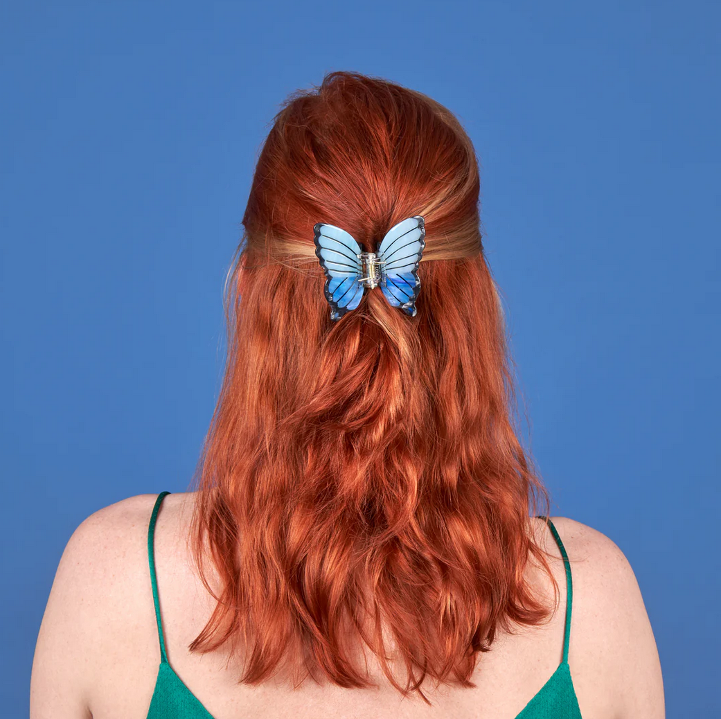 Papillon Hairclaw Schmetterling Blau von Coucou Suzette