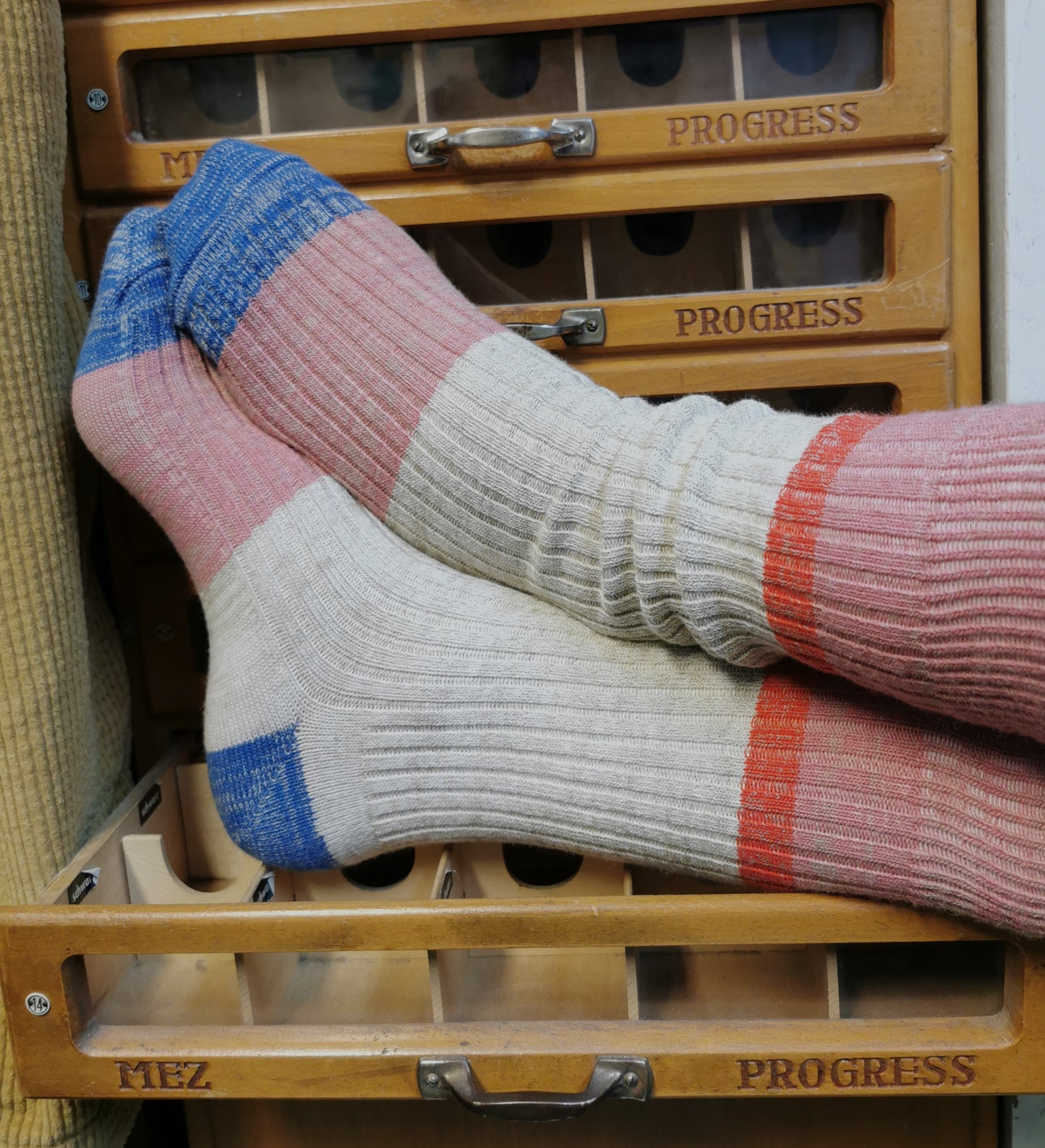 Wollfgang Beige-Lilac-Red-Yellow by Fräulein Prusselise