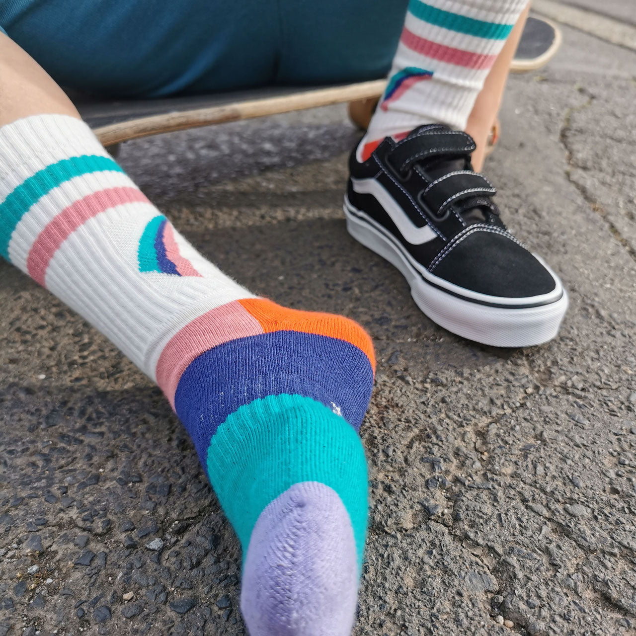 regenbogen Sportsocke atmo