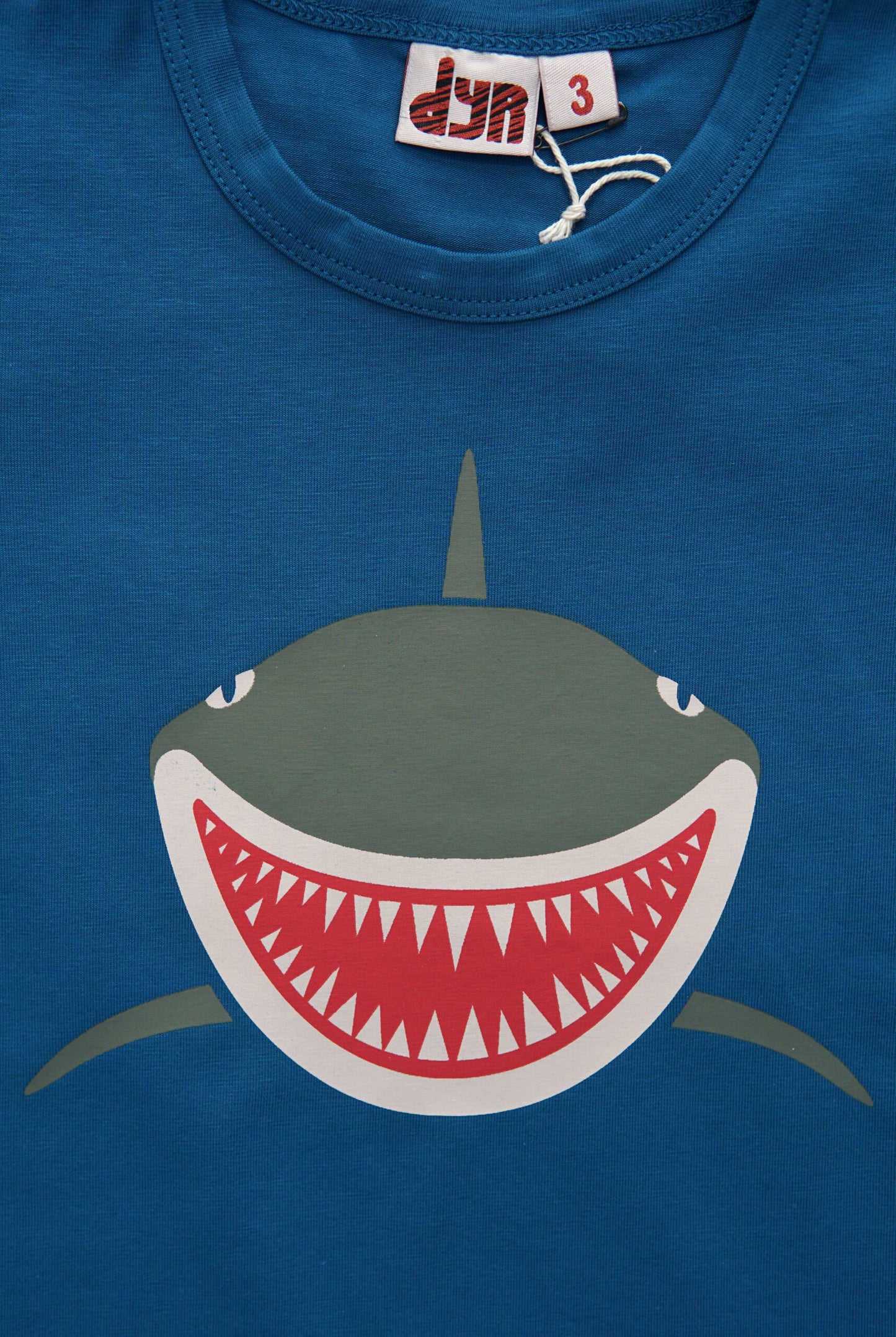 T-Shirt Shark blue by DYR